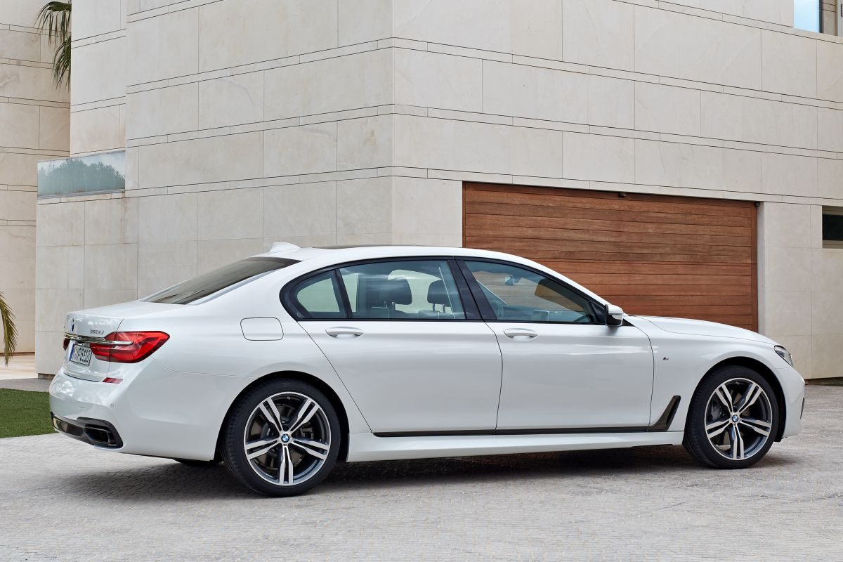 BMW 7 Series · White — image 5