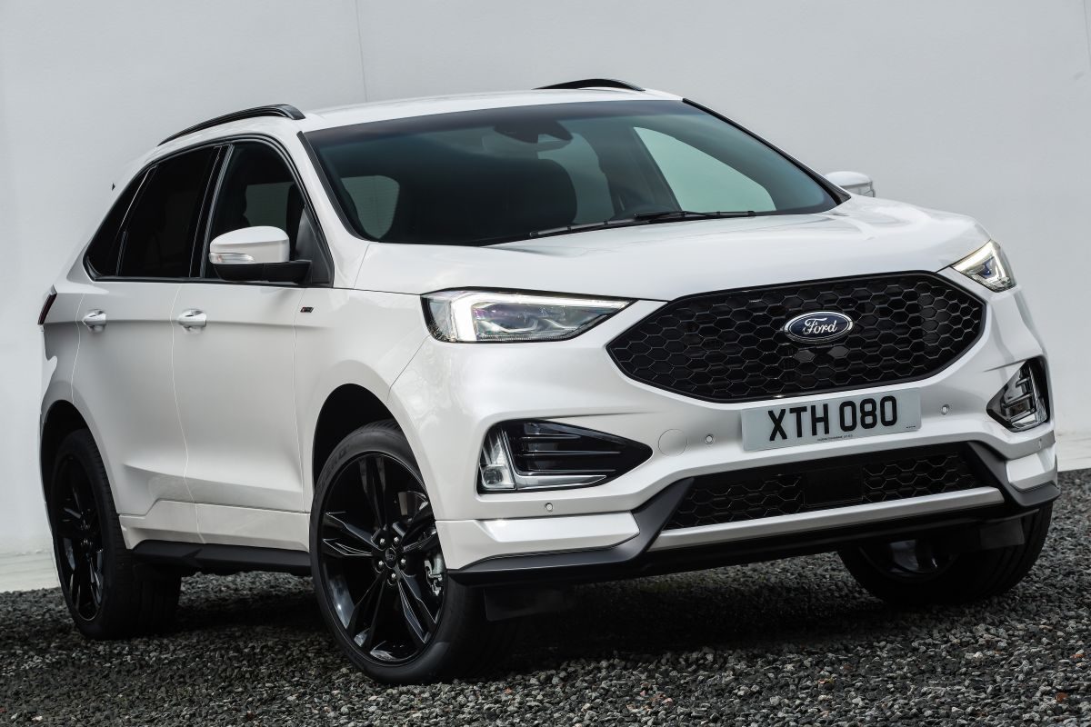 Ford Edge · White — image 5