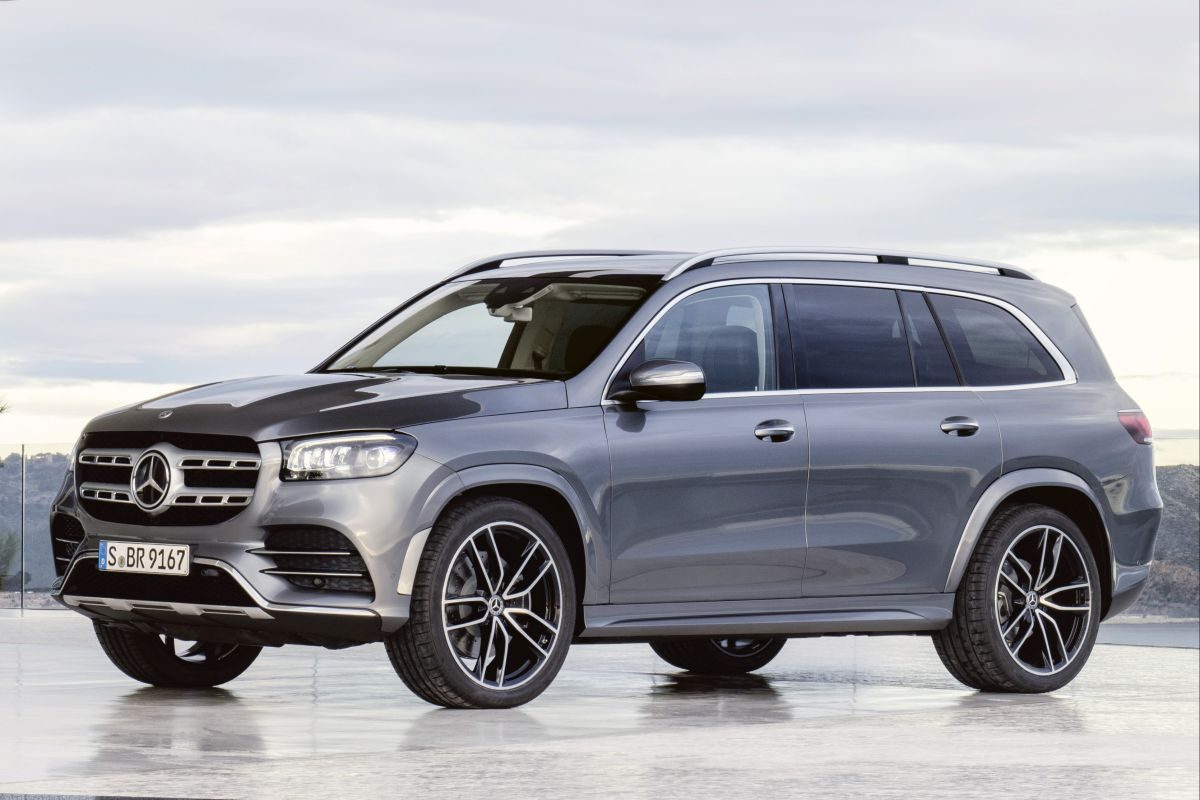 Mercedes-Benz GLS · Gümüş — görsel 2