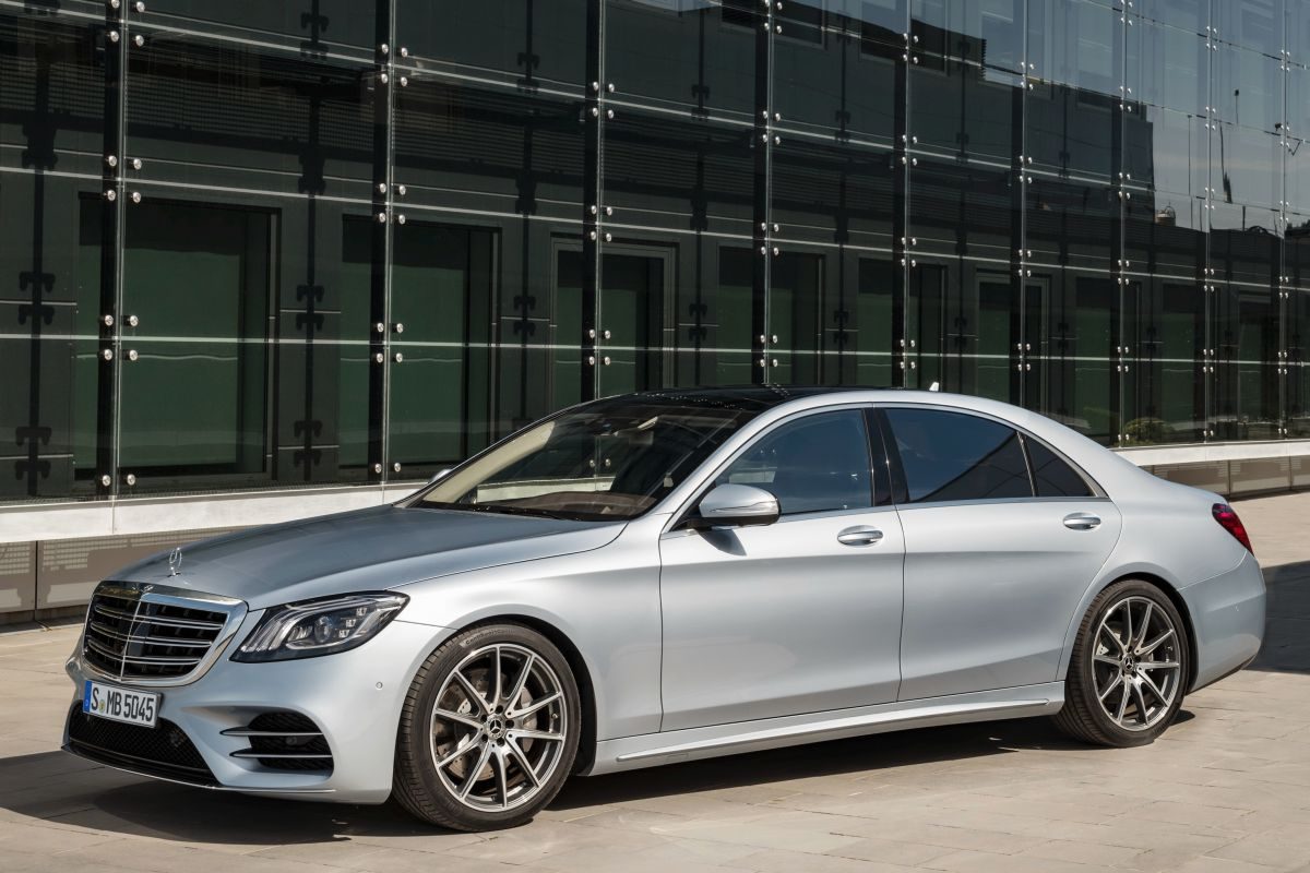 Mercedes-Benz S-Class · Gümüş — görsel 2